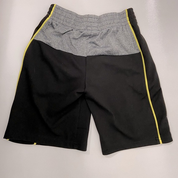 2 pair of Body Glove Youth Shorts - Size 8 - Colour block, solid, stripes - Picture 8 of 12